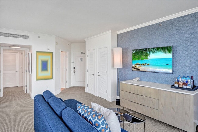 4401 Collins Ave Unit SI ID1540502P