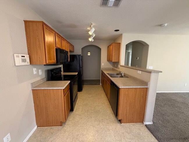 Photo - Beautiful 4 Bedroom Home for Rent in Goodyear!