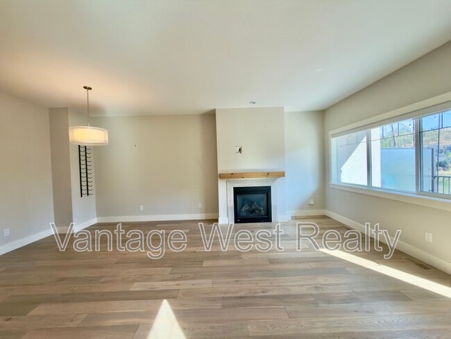 1450-1450 Union Rd