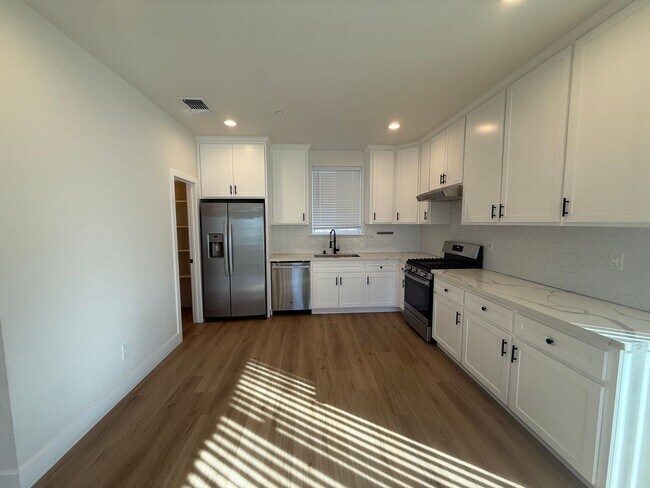 Photo - 8461001/85 Unit 8461002001