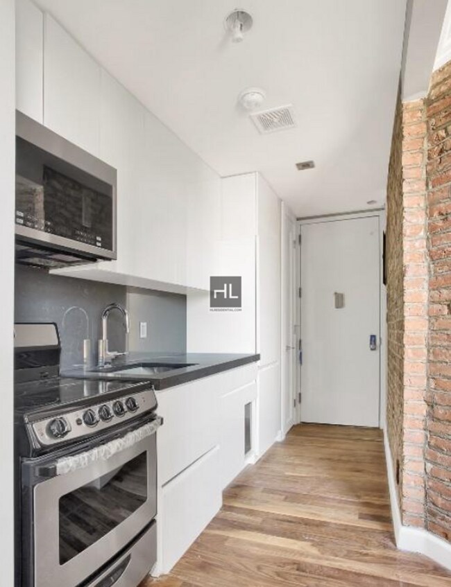 Photo - Second Avenue Unit 28