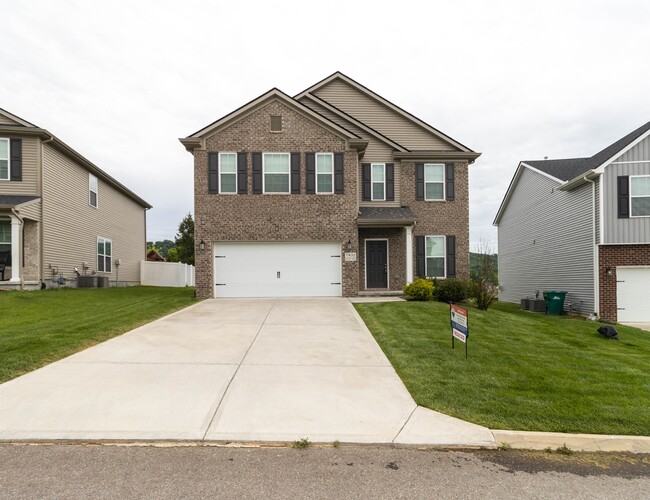 7832 Beeler Farms Ln