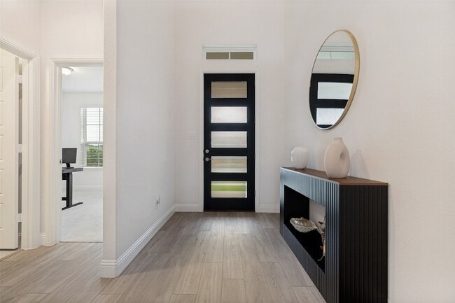 Photo - 3508 Sunflower St