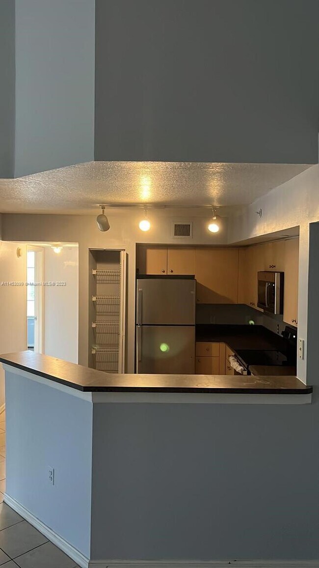 Photo - 4240 San Marino Blvd Unidad 301