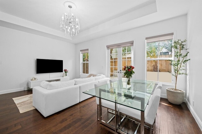 Photo - 515 SW 18th Ave