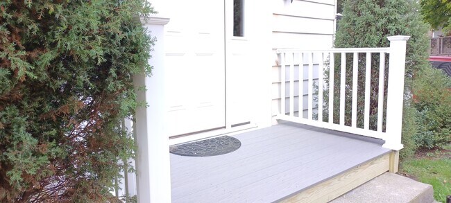 Front entry - 50 Orton Ave Apartments Unit 2