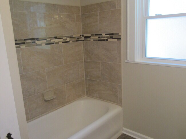 Photo - Updated 2 Bedroom 2.5 Bath in Pleasant Ridge Inc. Finished Basement with Bonus Room