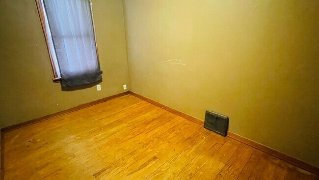 Photo - 1 Bedroom 1 Bathroom House!