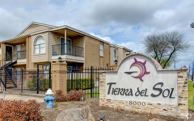 Building Photo - Tierra Del Sol Rental