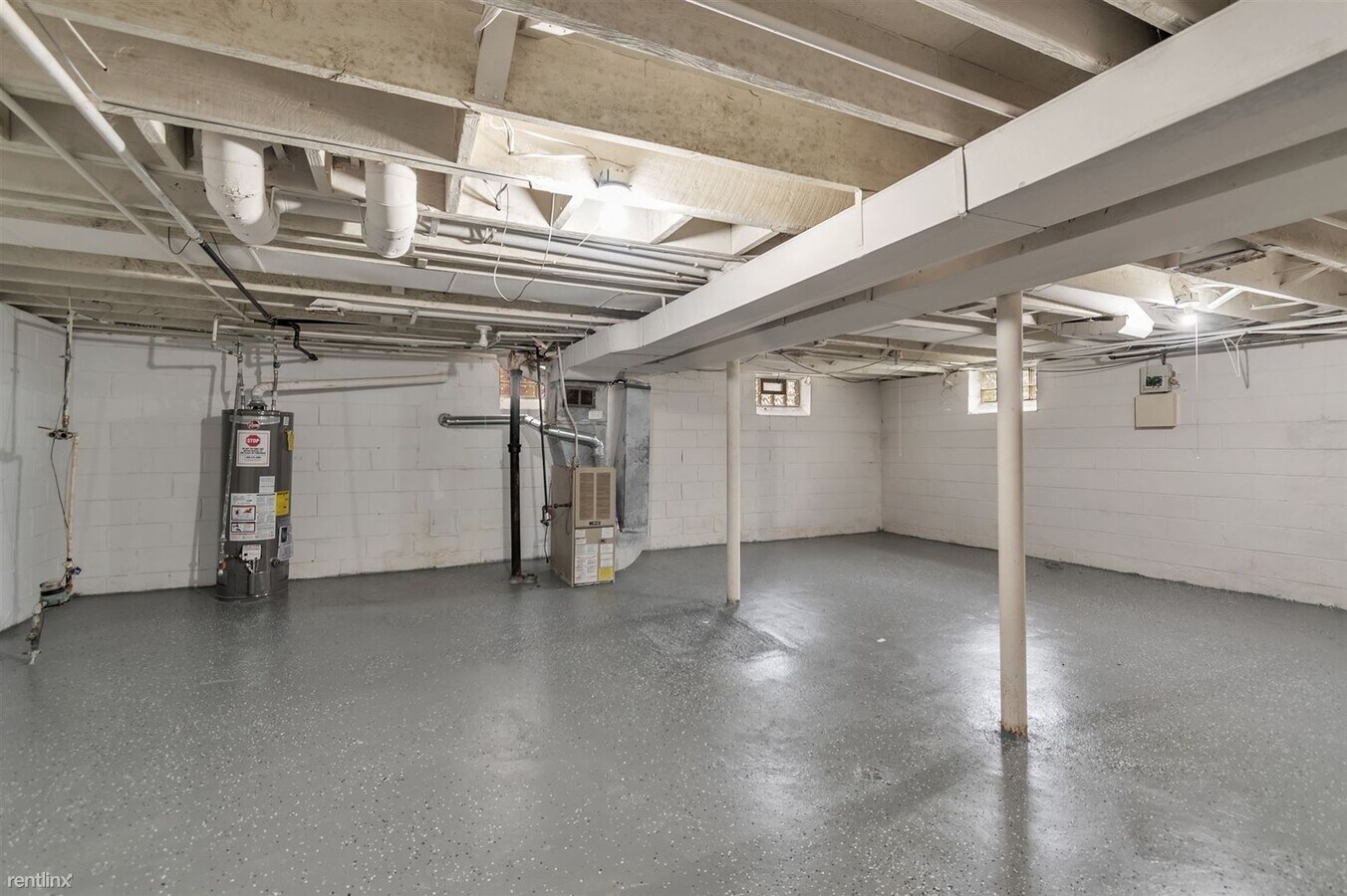 Photo - 3 br, 1 bath House - 8144 Riverdale St
