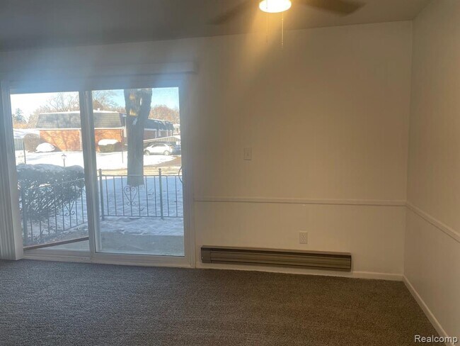 Photo - 1824 Colonial Village Way Unit 2