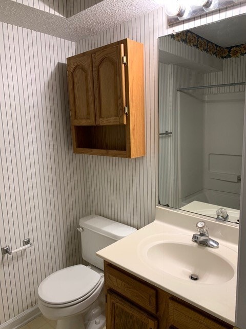 Photo - ****** HALF OFF FIRST FULL MONTH OF RENT!! ******