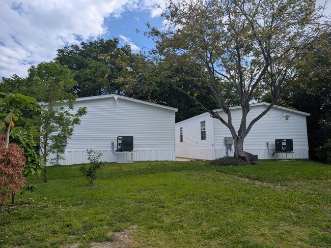 Photo - 3051 SW 50th St