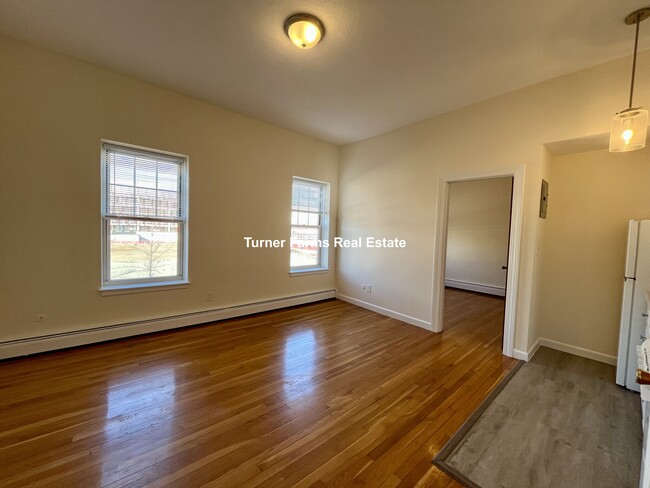 Photo - 140 North Beacon St Apartments