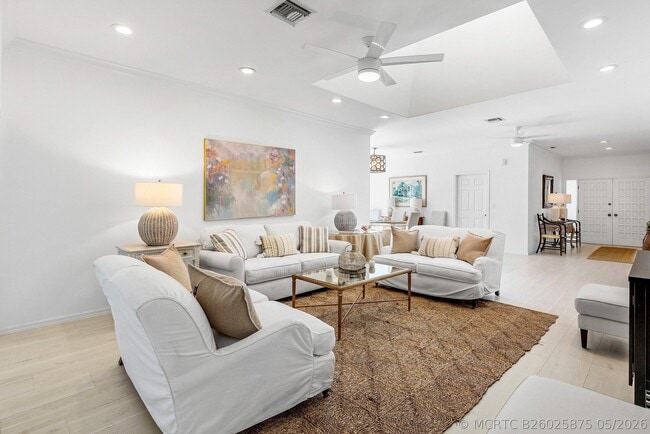 Photo - 1100 N Ocean Blvd