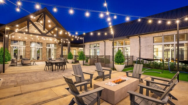 Photo - Alexan Lake Olympia