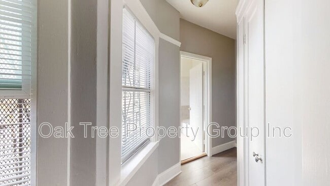 Photo - 4152 Brookdale Ave