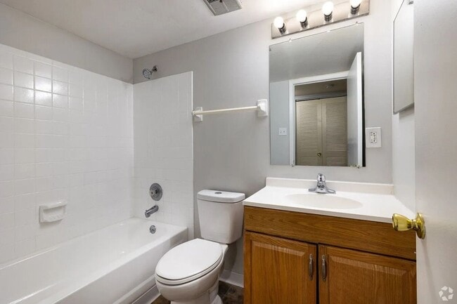 Photo - Caroline Place Apartments