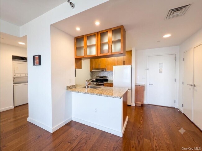 Photo - 40-28 College Point Blvd Unit PH211