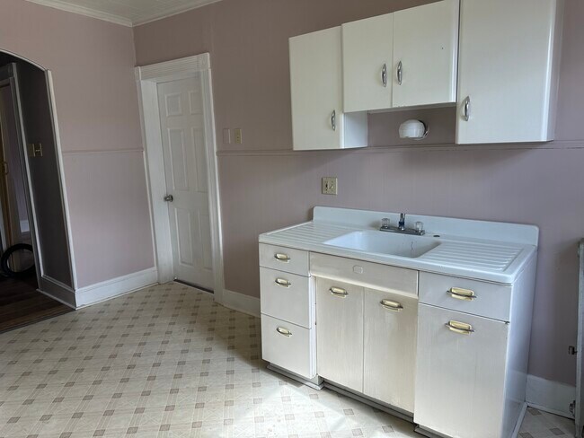 Photo - 256 Main St Unidad 2nd level