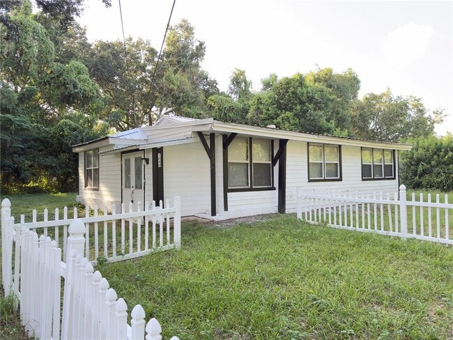 Photo - 1640 Salem Dr