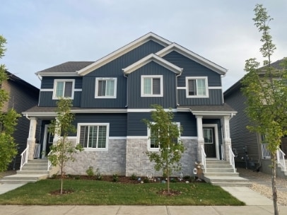 Building Photo - 9821-9107 107 Ave