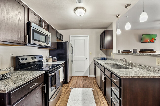 Building Photo - Grant Street Station