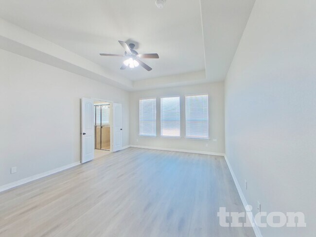 Photo - 1940 Gill Star Dr