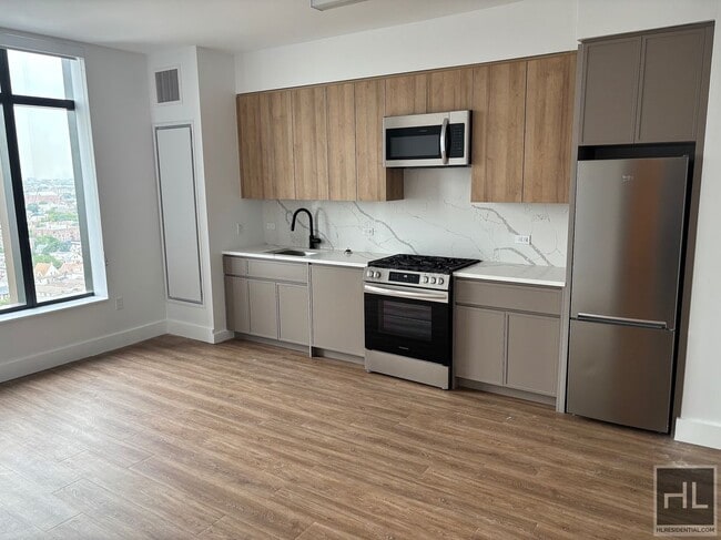 Cropsey Ave - Cropsey Ave Apartment Unit 1701