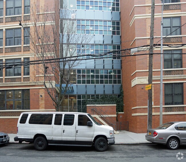 Photo - The Lenniger Residences