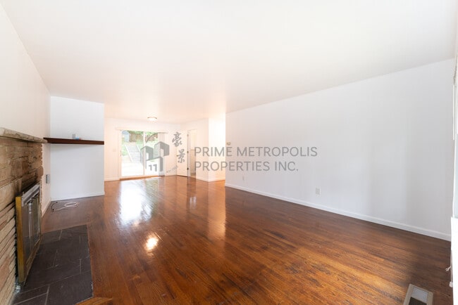 Photo - 13033 27th Ave NE