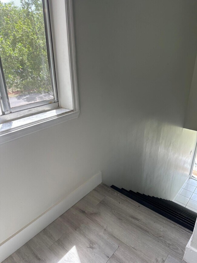 Photo - 610 Gardens Dr Unidad 203