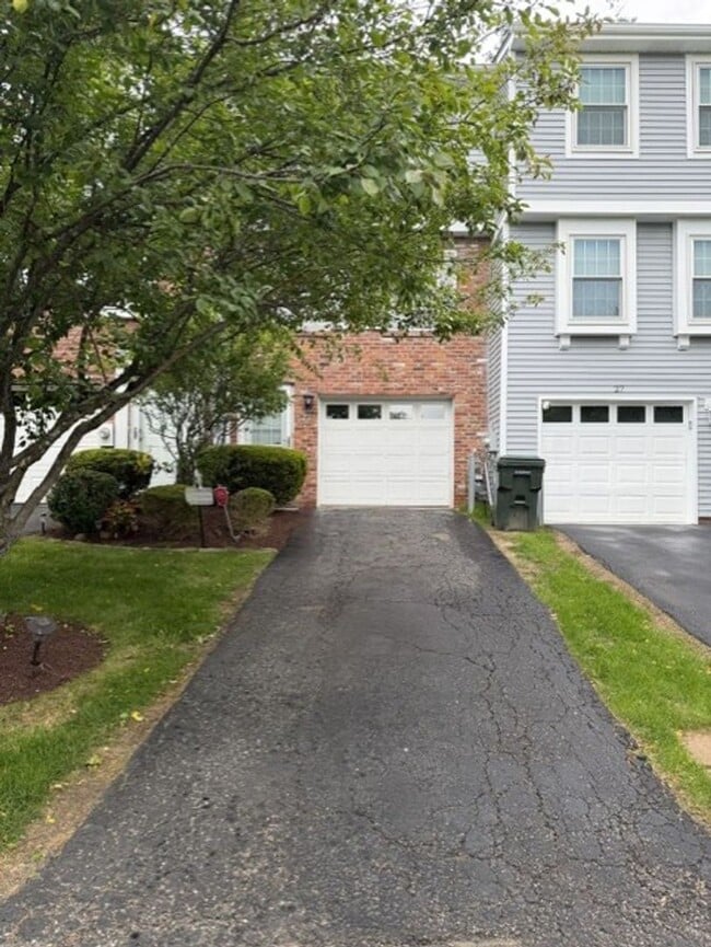Photo - Beautiful Townhouse for Rent