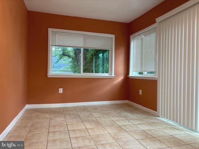 Photo - 7445 Patterson Rd