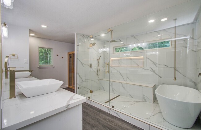 Photo - 580 Brandon Rd