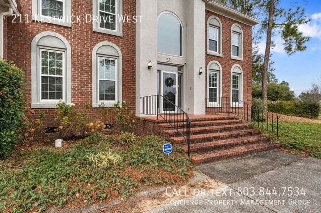 Photo - 211 Kestwick Dr W