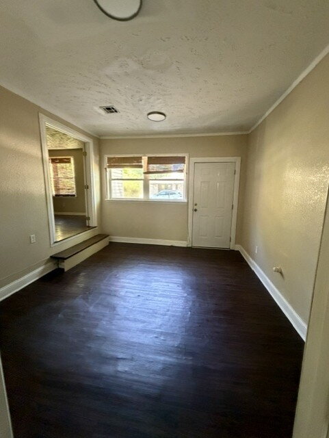 Move In Special! 50% Off First Months Rent