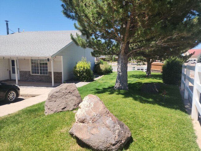 Photo - Deer Springs Townhomes Unit Upstairs