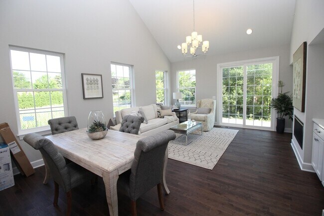 Photo - 10752 Clock Tower Dr