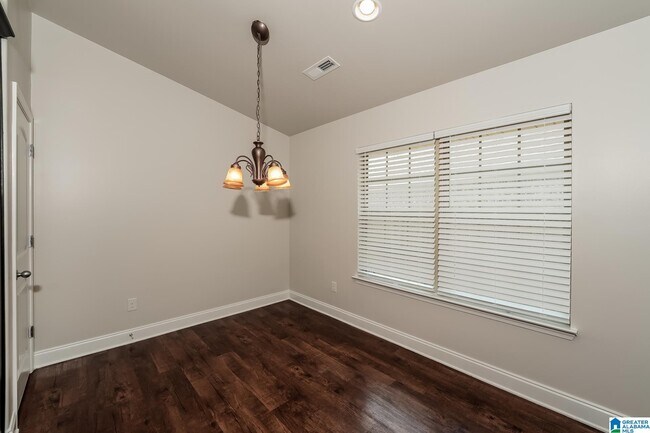 Photo - 980 Clover Ave