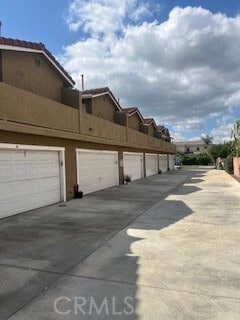 Building Photo - 14429 Beckner St Unit 7 Rental