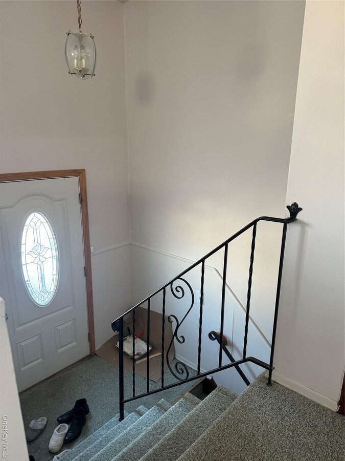 Photo - 2282 Saratoga St