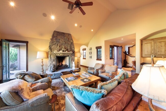 Photo - 90 Cottage Dr