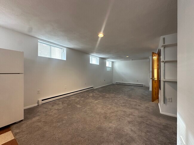 Photo - 92 Sciarappa St Unidad B