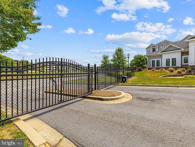 Photo - 1301 Karen Blvd Unit 401