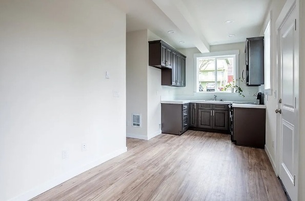 Photo - 8812 N Edison St