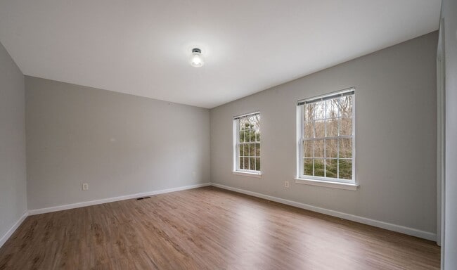 Photo - 77 Lyme St