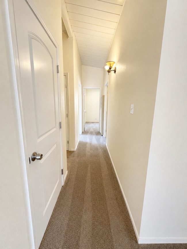 Photo - 272 Donner Ave