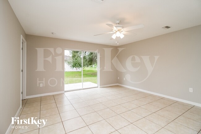Photo - 421 Dove Dr
