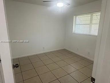 Photo - 2407 McKinley St Unidad 2